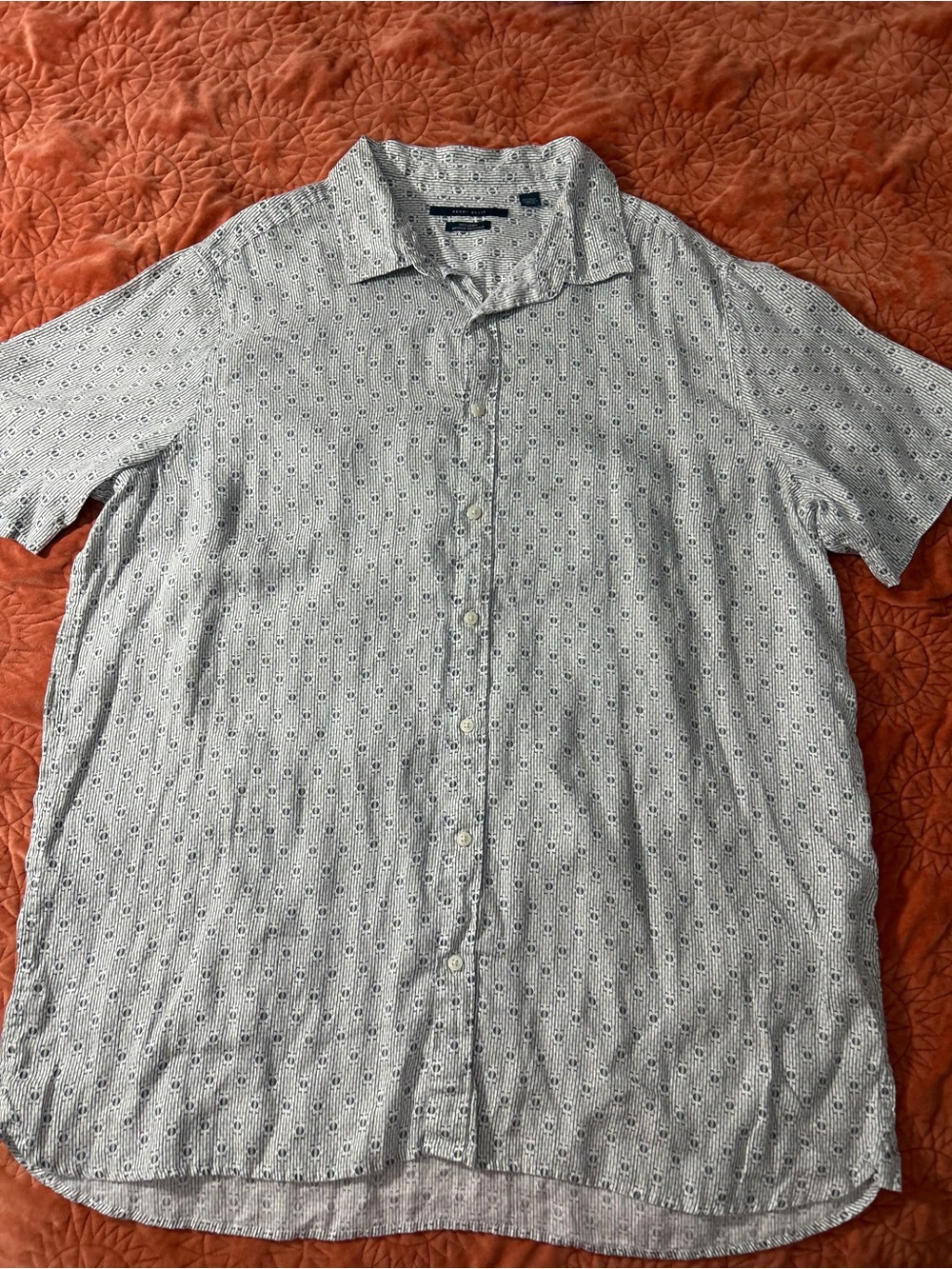 Perry Ellis Light Blue and White Short Sleeve Button-Down Shirt 100% Linen 2XLT